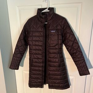 Patagonia insulated parka in purple size XS